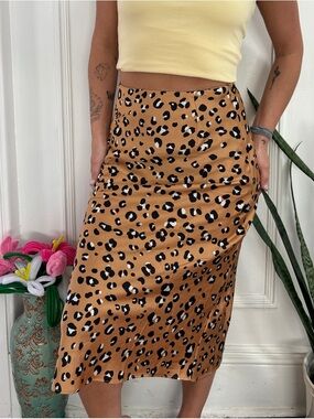 Midi skirt